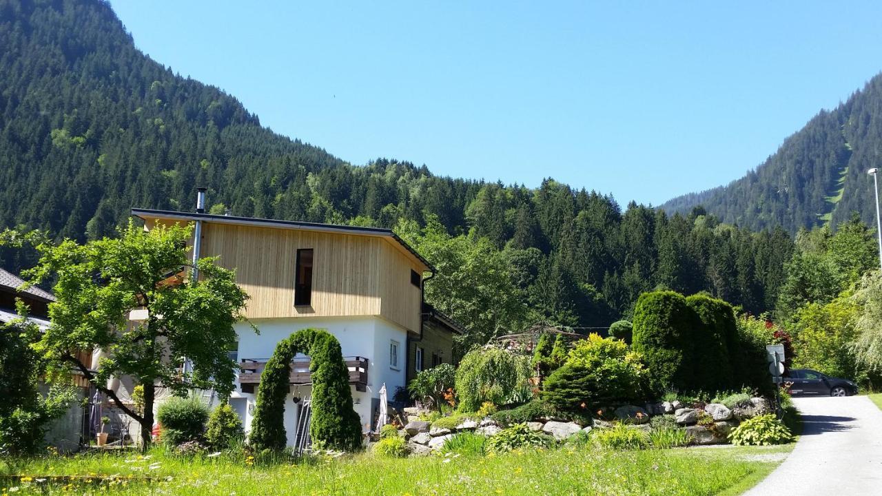 Ferienwohnung Haus Idili Sankt Gallenkirch Exterior foto